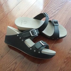 CROCS Wedge Sandal